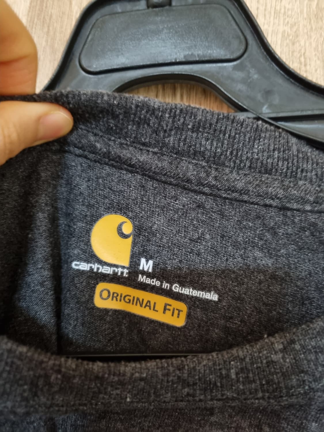 칼하트 포켓 긴팔 티셔츠 상품이미지3