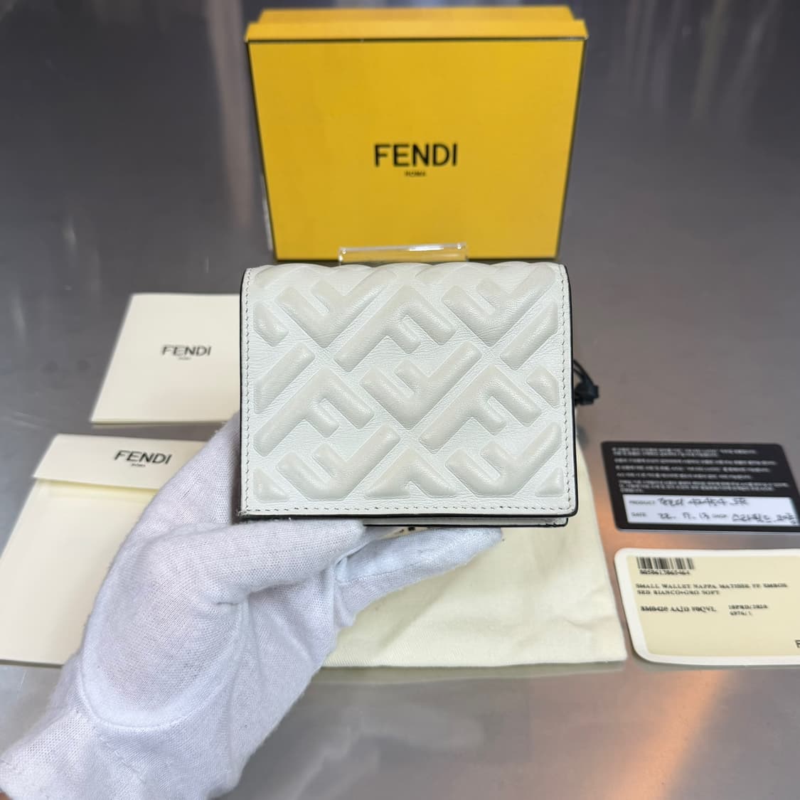 [리오브] 펜디 FF 바게트 마이크로 삼단 중지갑 상품이미지3