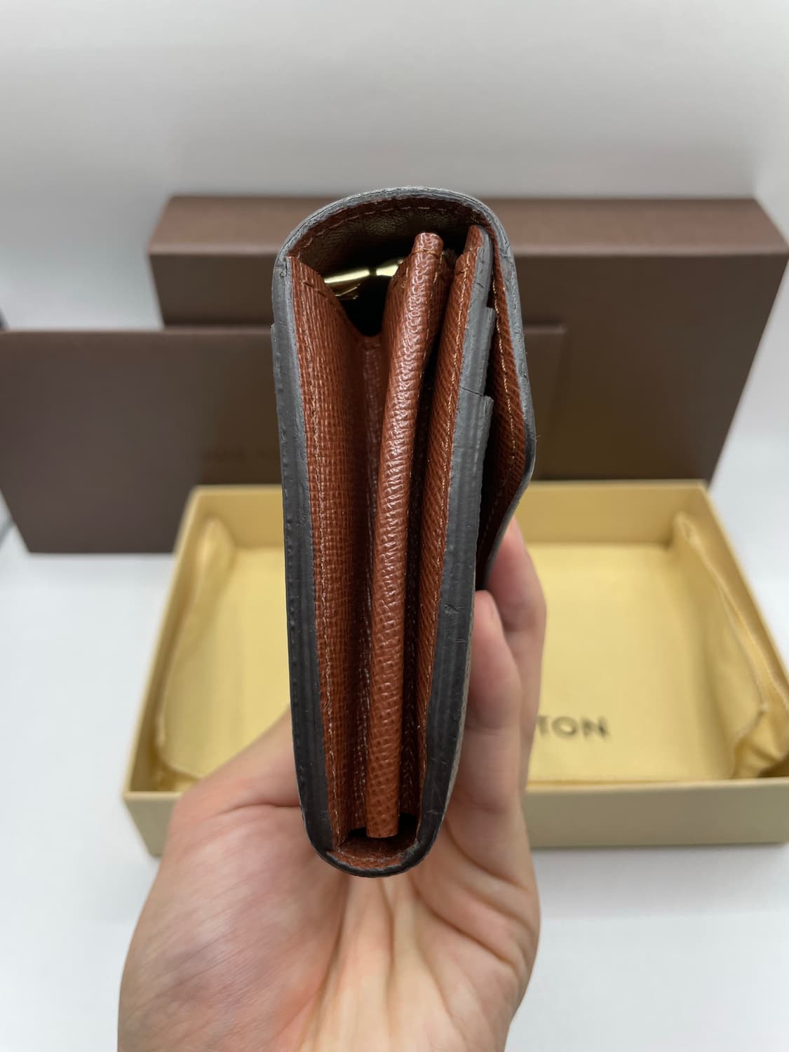 루이비통 장지갑 사라 월렛 모노그램 M60531 상품이미지4