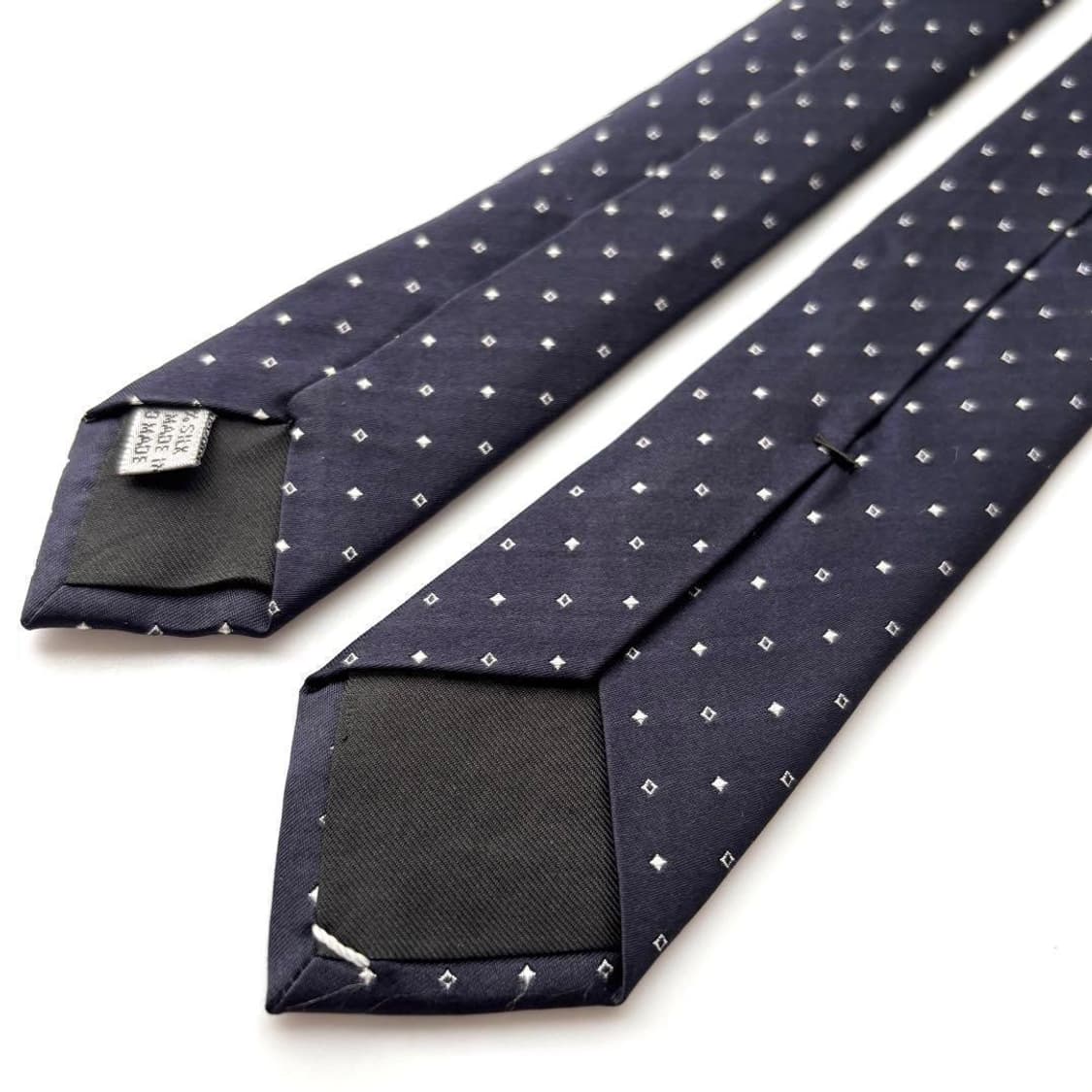 디올옴므 실크 슬림 넥타이 네이비 상품이미지5