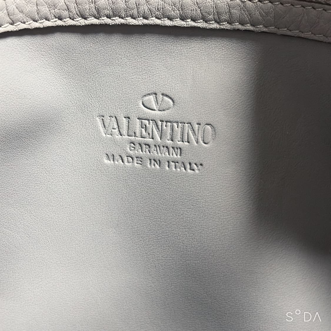 발렌티노 가죽 숄더백 그레이 상품이미지8