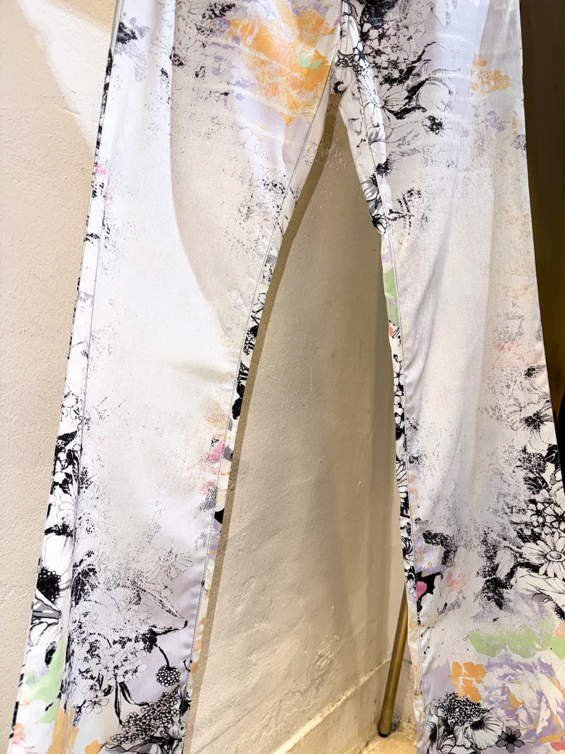 Just Cavalli – Floral Print Bootcut Pant 상품이미지3