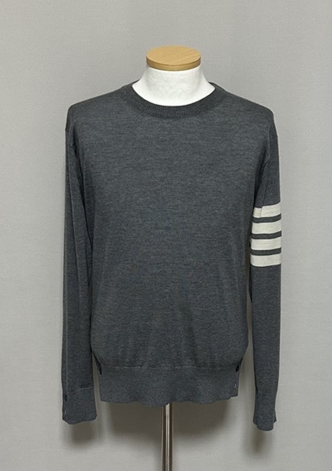 톰브라운 니트 상품이미지1