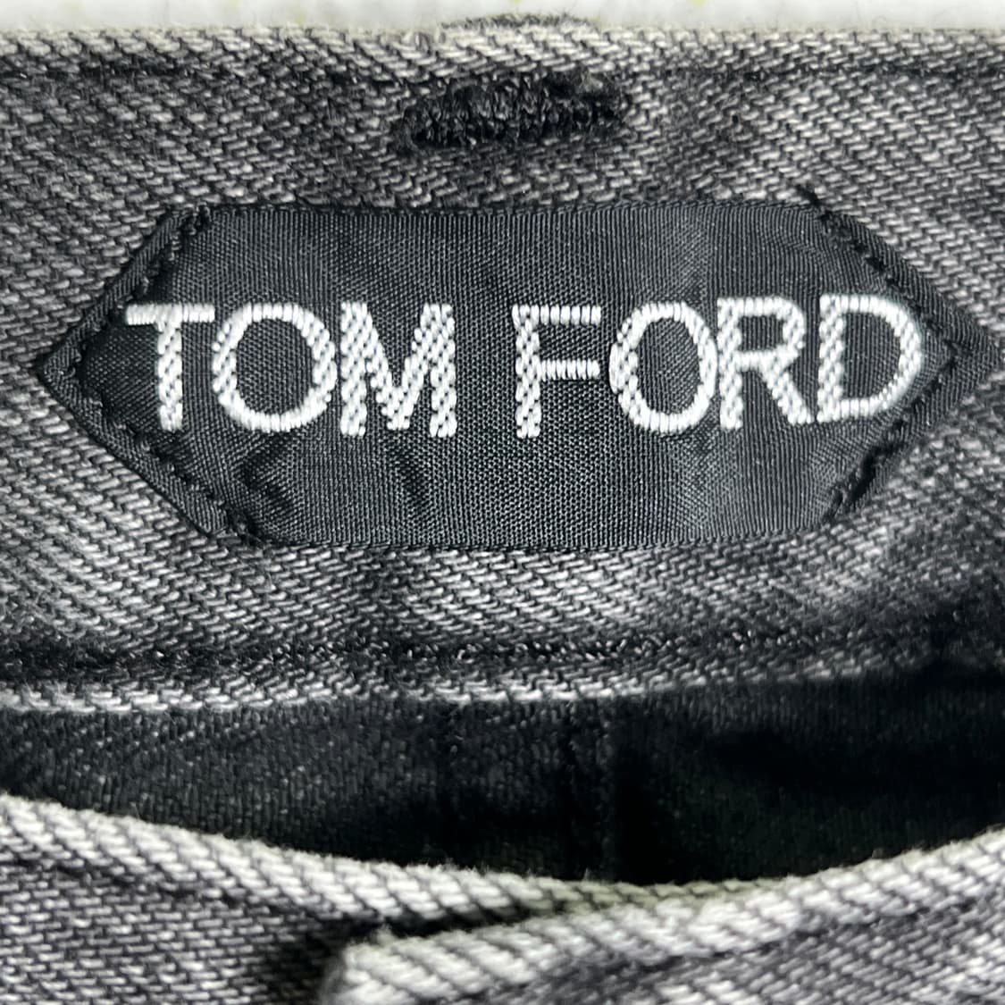 Tomford 톰포드 슬림핏 그레이 워싱 데님 팬츠 36 상품이미지4