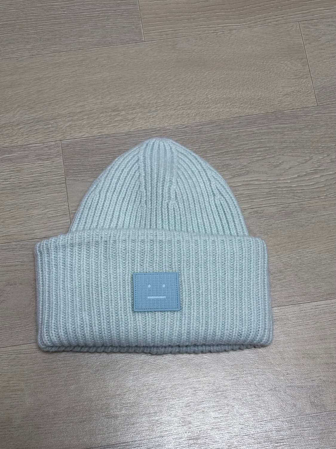 아크네 스튜디오 비니 상품이미지2