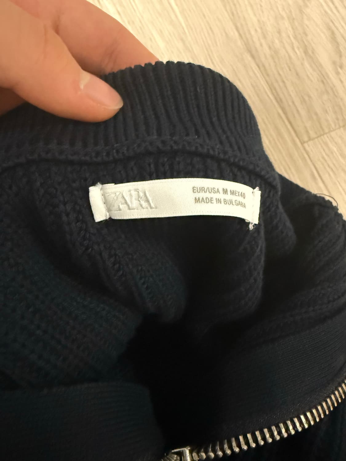 자라 니트 반집업 팝니다 무하자 실착3회 상품이미지2
