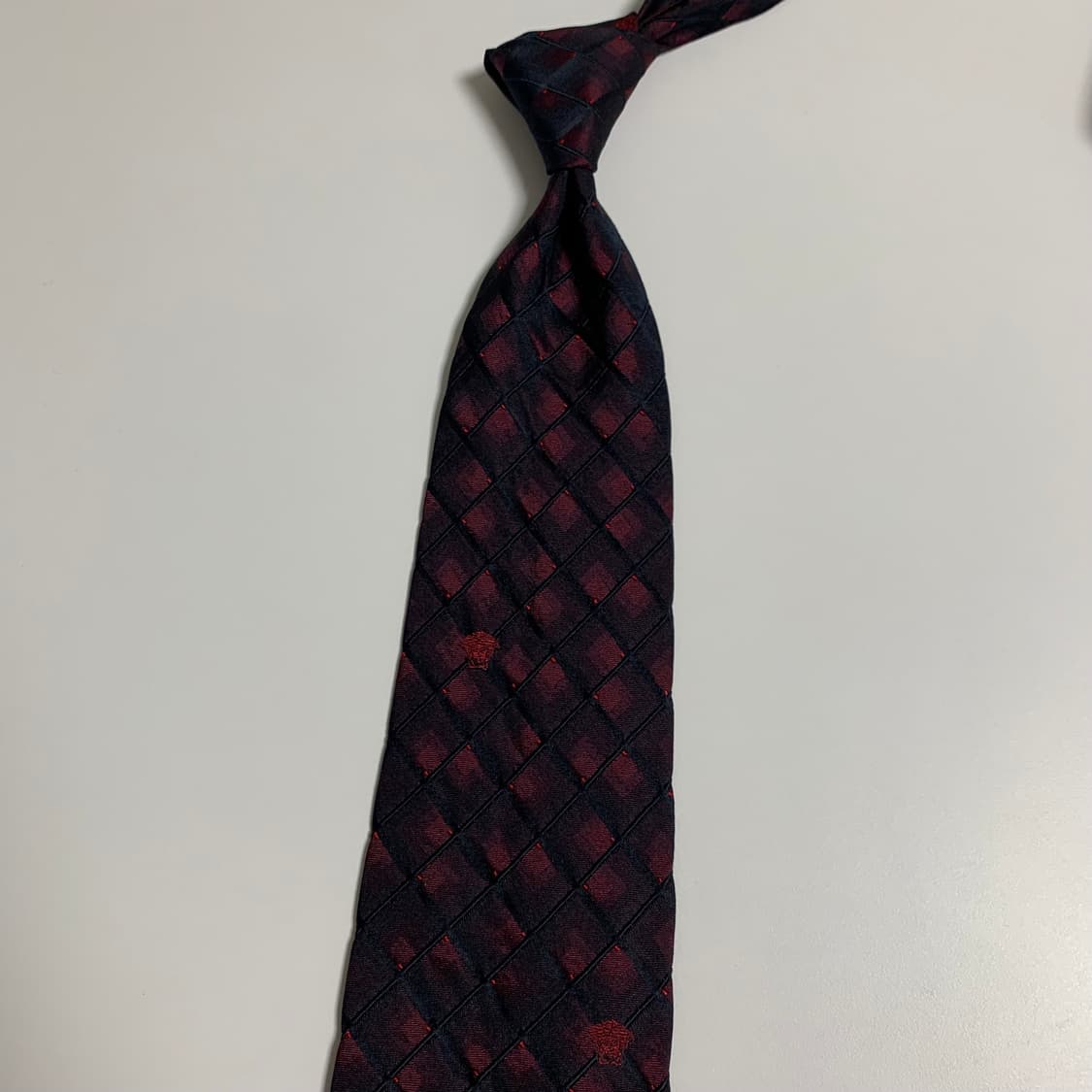 베르사체(VERSACE) 레드 버건디컬러 체크넥타이 명품 100실크 A+ 상품이미지8