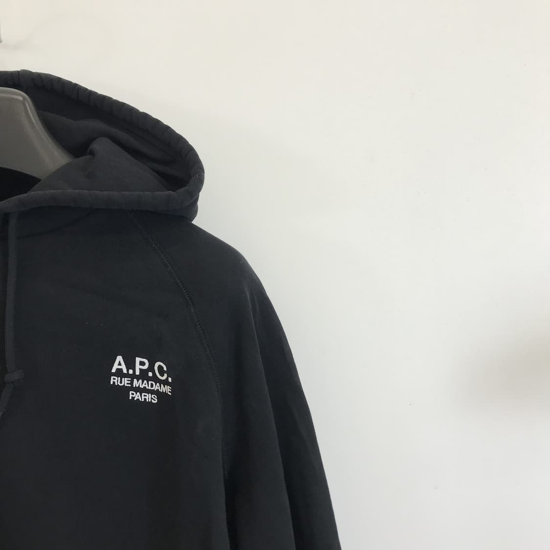 A.P.C 아페쎄 루마담 파리 후드티셔츠 [L] 상품이미지2