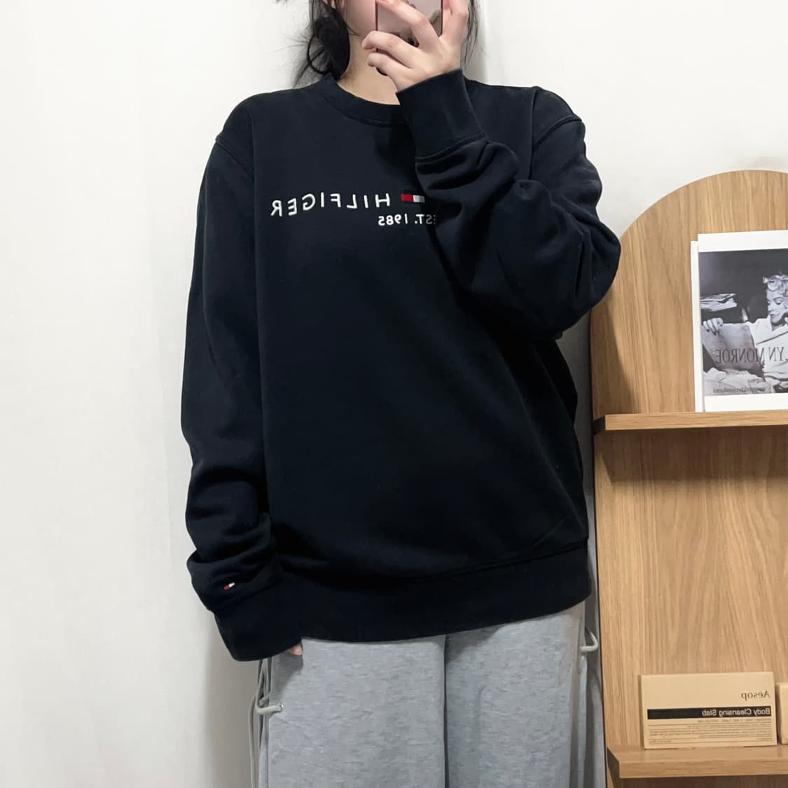 [정품] 타미 블랙 일자로고 기모 맨투맨 [ XL ] 상품이미지2