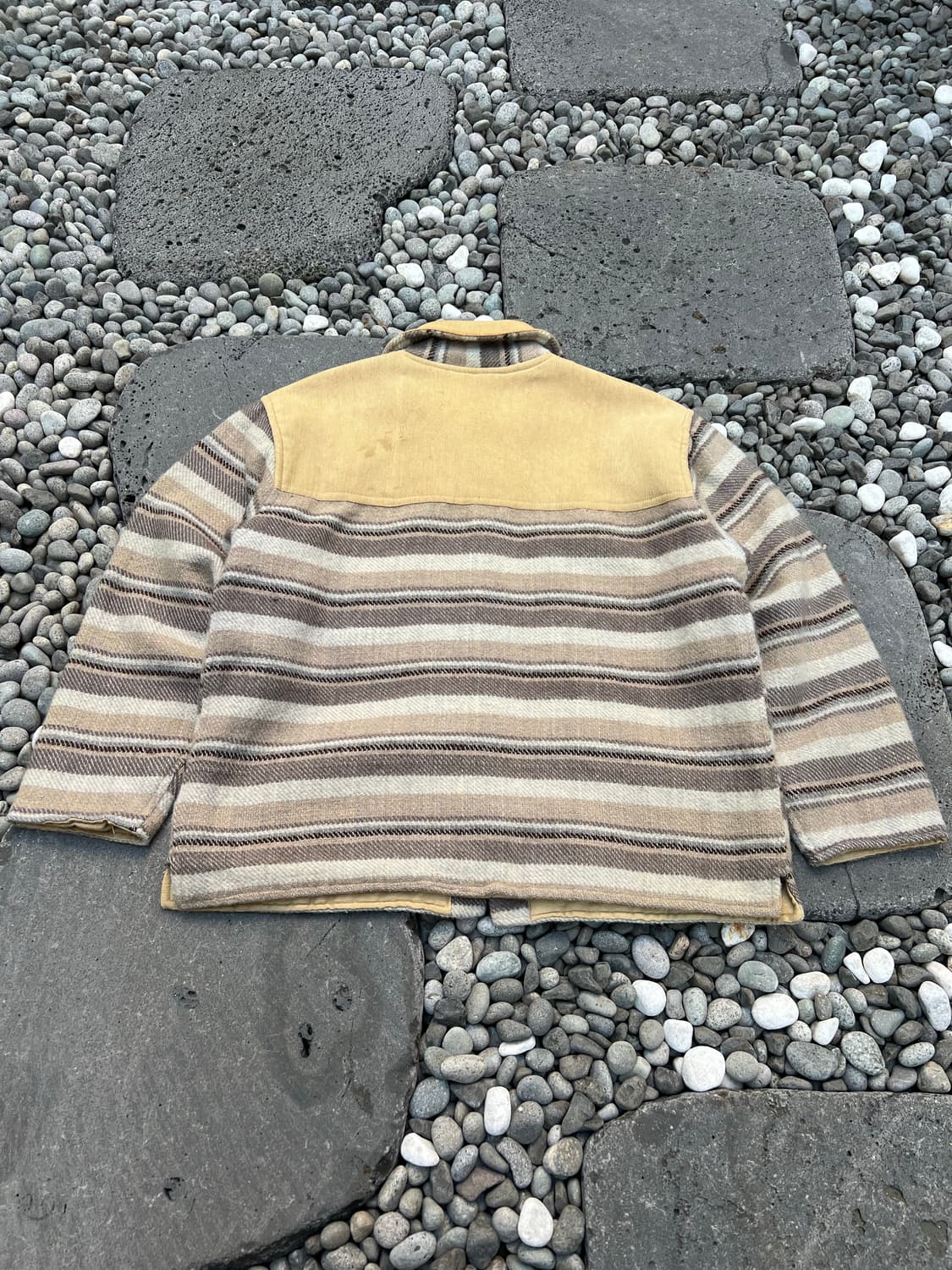 VINTAGE NATURALLY KOMODO 핸드메이드 우븐울자켓 상품이미지2