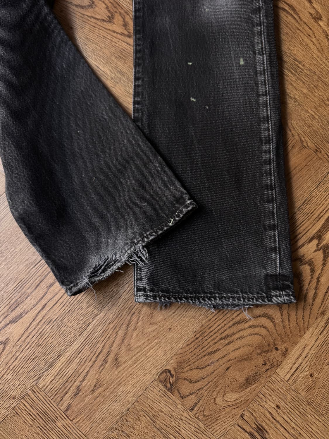 [33]리바이스 501 빈티지 페이딩 스트레이트 흑청 데님 팬츠 상품이미지6