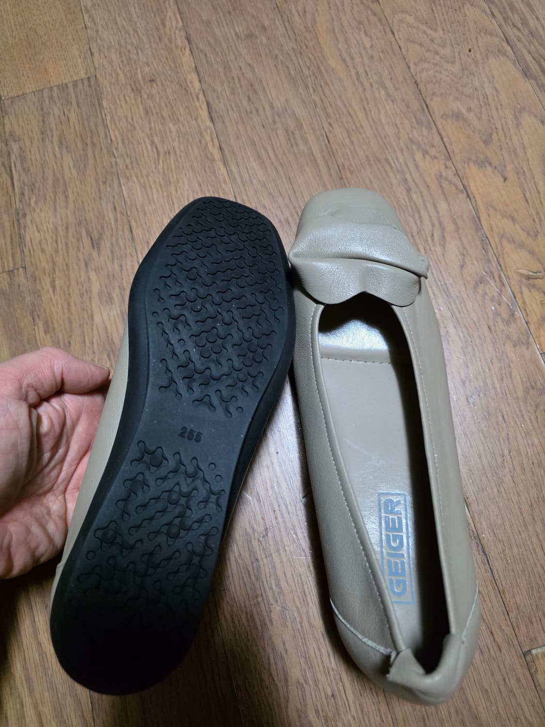 가이거 여성 가죽 단화 상품이미지5