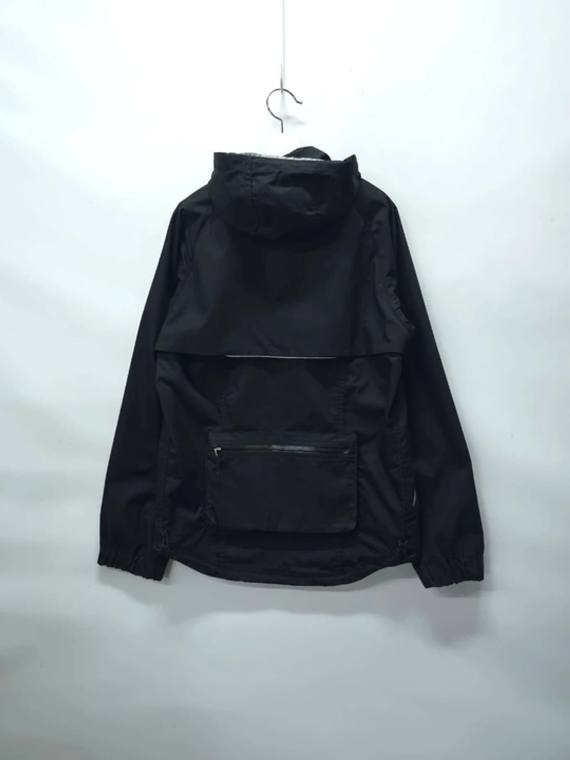 리바이스 화이트탭 남성 블랙 후드 바람막이 자켓 (95) 상품이미지2