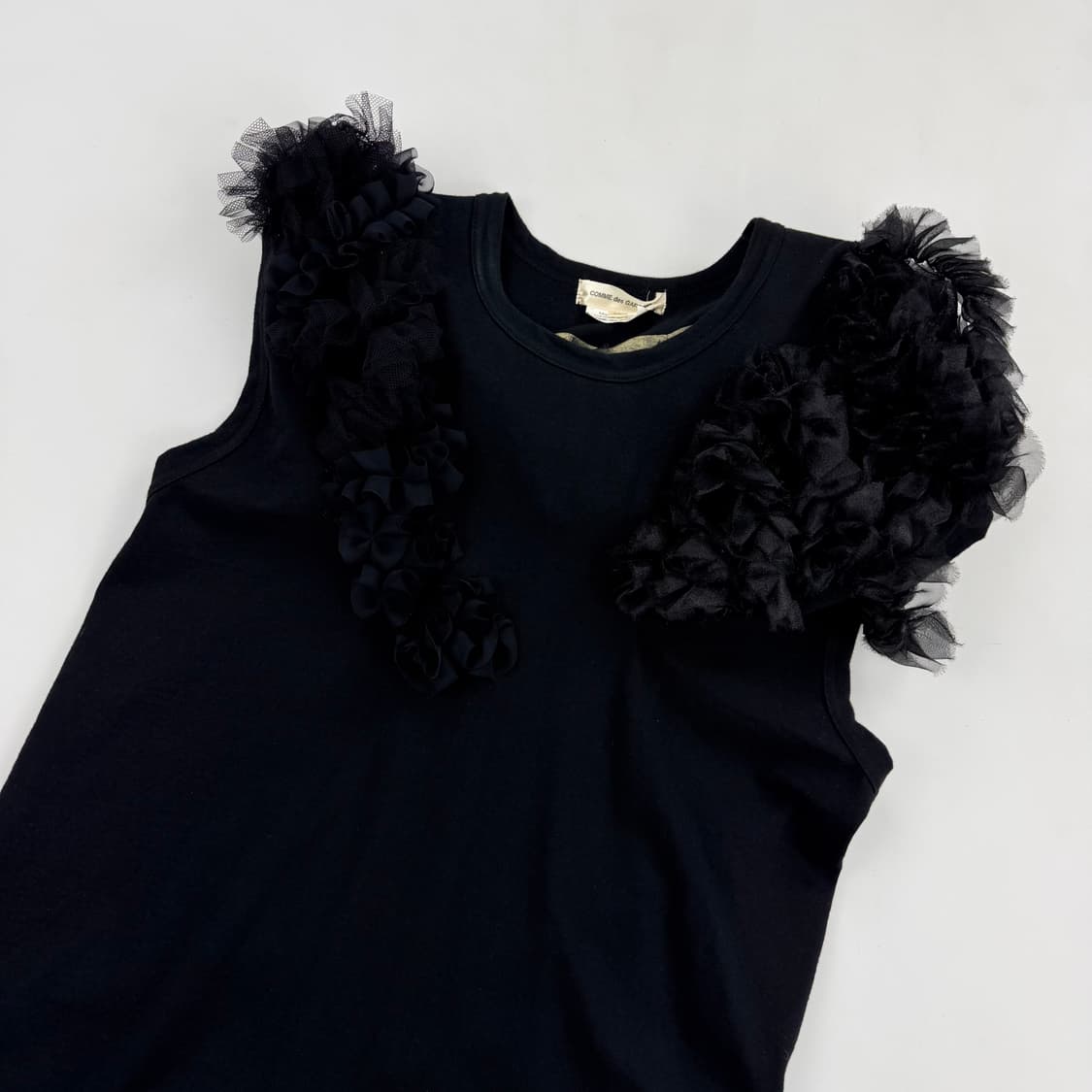 꼼데가르송 프릴디테일 슬리브리스 상품이미지2