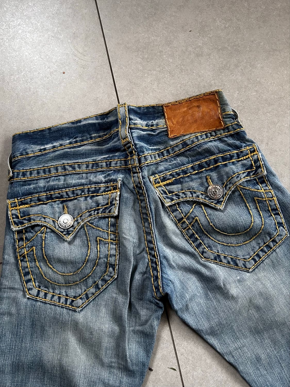 True Religion 스티치 팬츠 28 상품이미지4