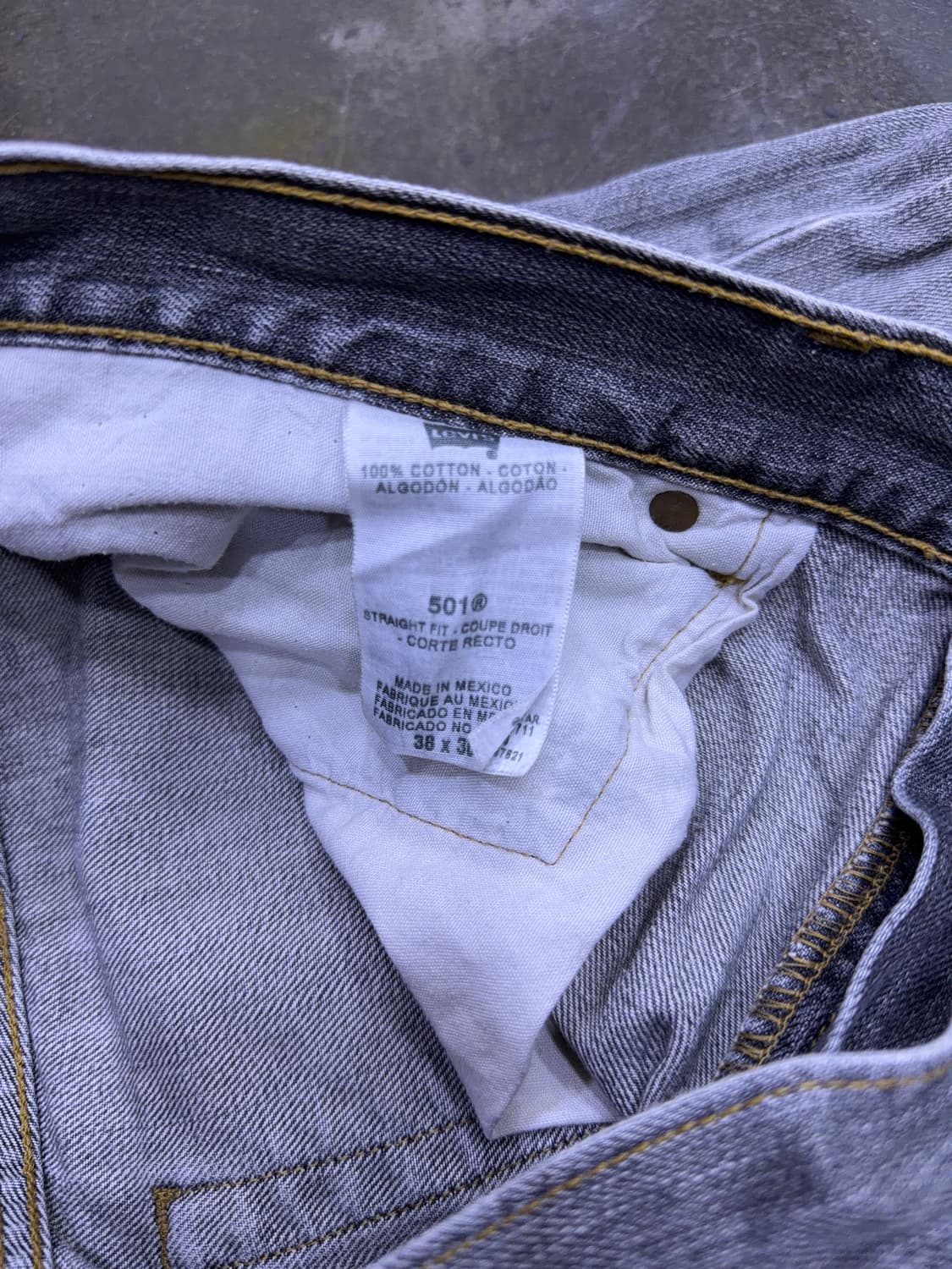 리바이스 501 00's 그레이 워싱 레귤러핏 데님팬츠 38 상품이미지9
