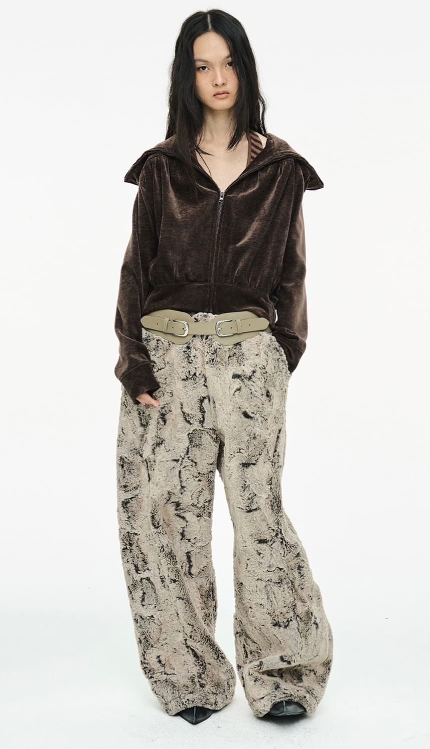 세릭 셔링 집업 팝니다  상품이미지2