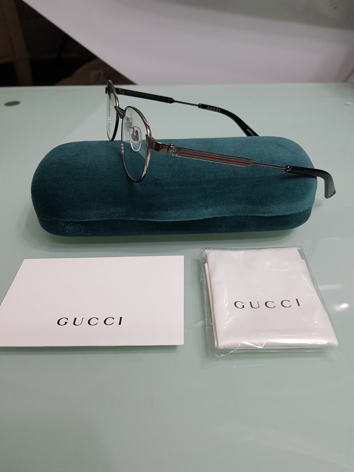 구찌 티타늄안경테(새상품 풀구성) 상품이미지2