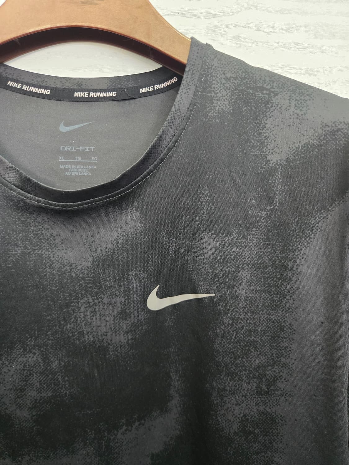 105,XL )) NIKE 나이키 드라이핏 러닝 반팔티셔츠!~ 상품이미지3