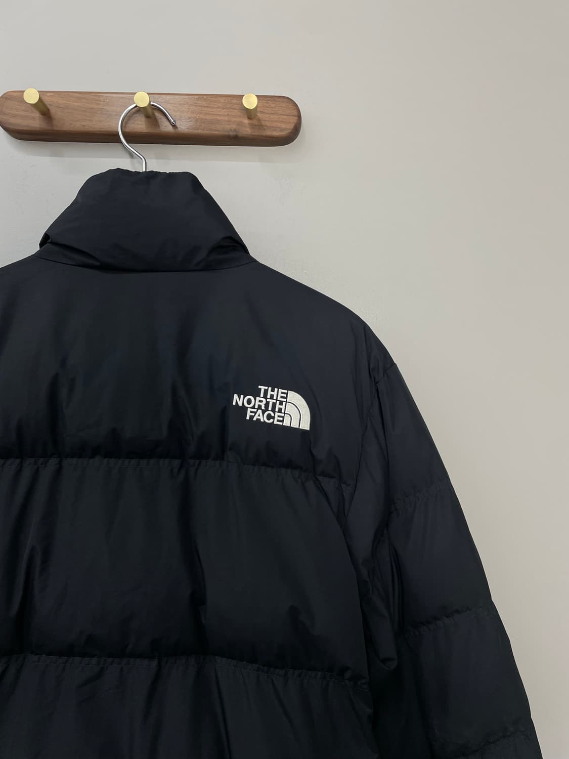 노스페이스 화이트라벨 블랙 완장로고 패딩 H991 상품이미지6