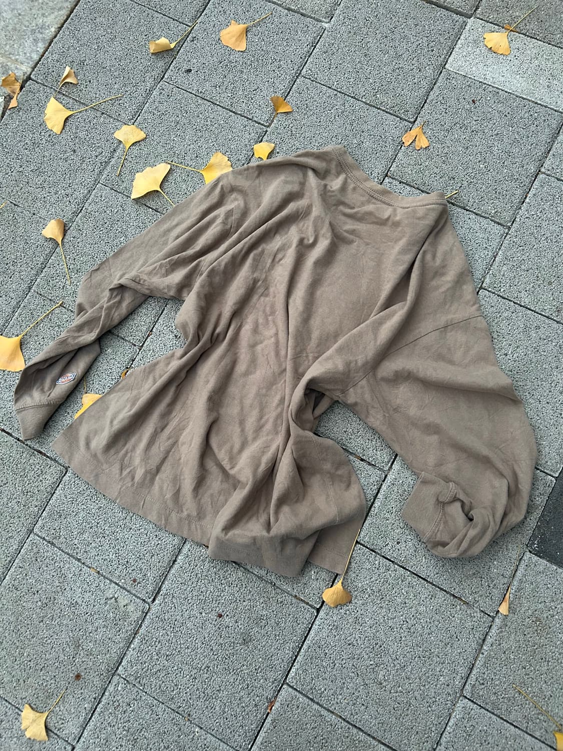 2000s 디키즈 로고 프린팅 베이지 롱슬리브 상품이미지3