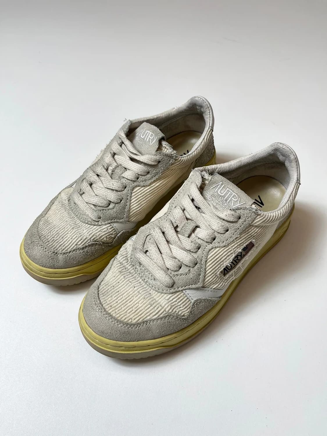 오트리 AUTRY 코듀로이 시그니처 스니커즈 Q1311 상품이미지4