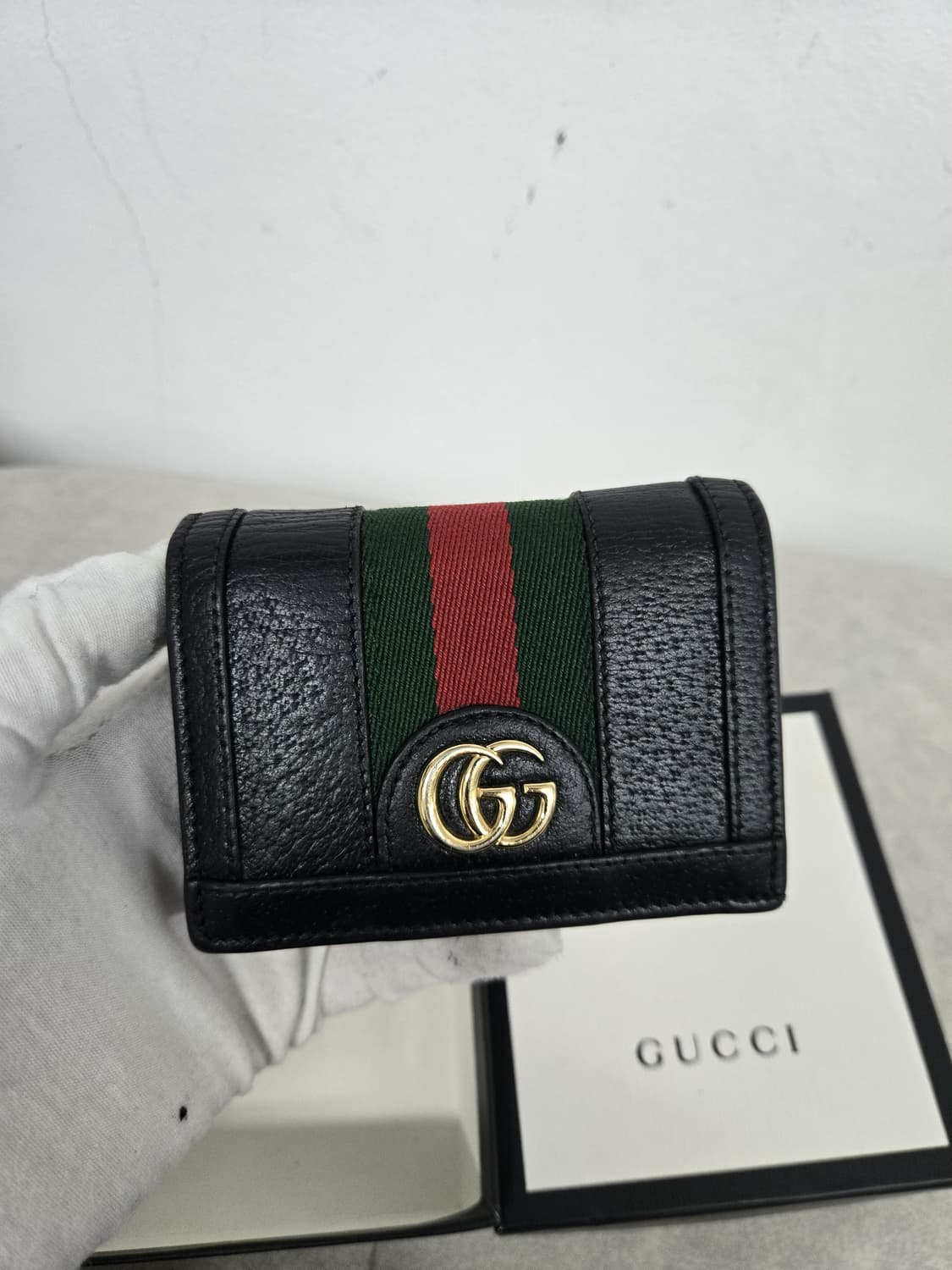 [보증서 정품]구찌 블랙 오피디아 반지갑 상품이미지1