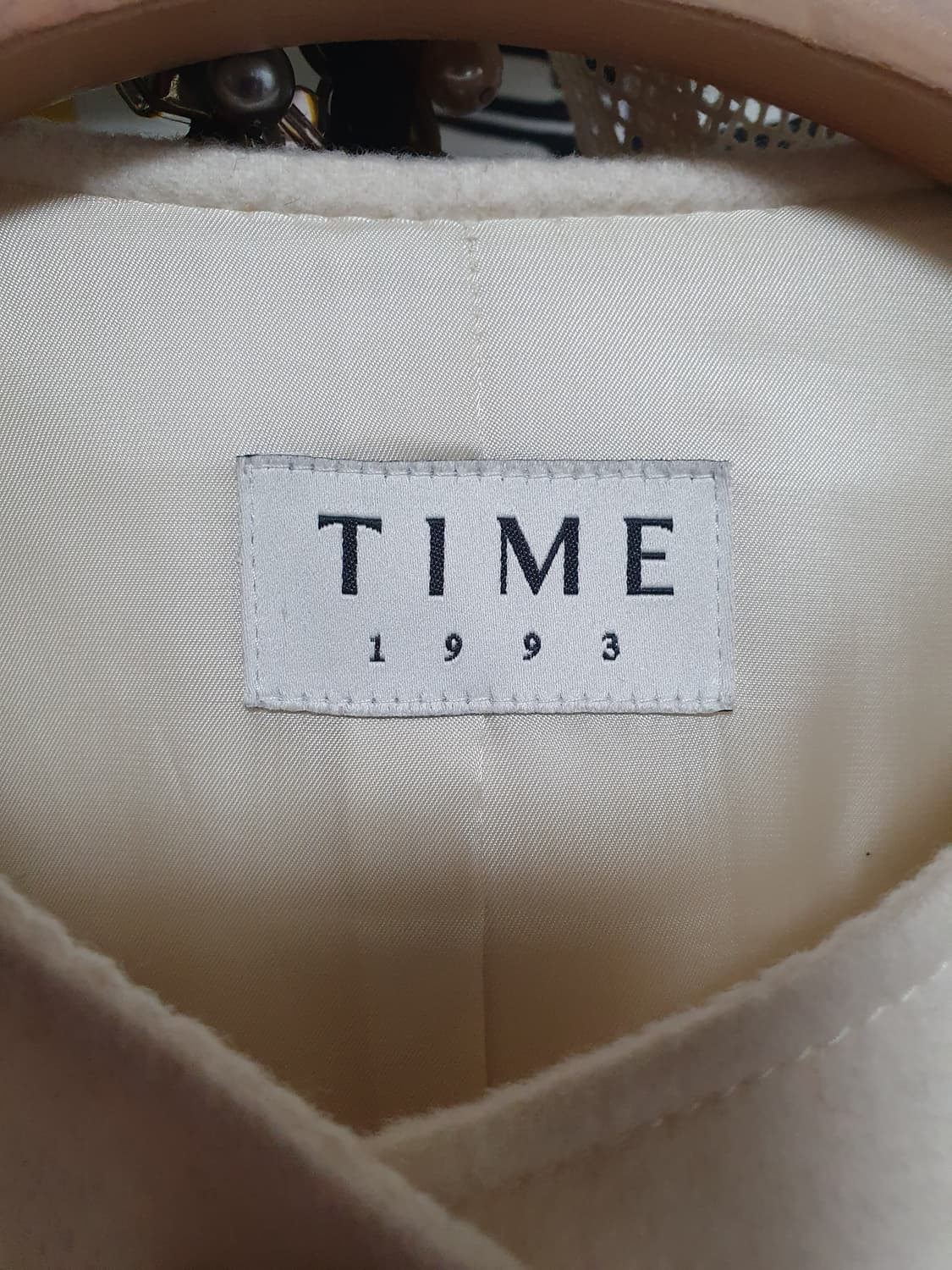 TIME 타임  아이보리 캐시 핸드메이드 자켓 상품이미지3