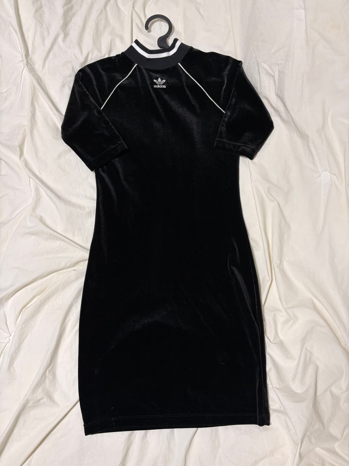 (새상품) 아디다스 벨벳 드레스 M 상품이미지3