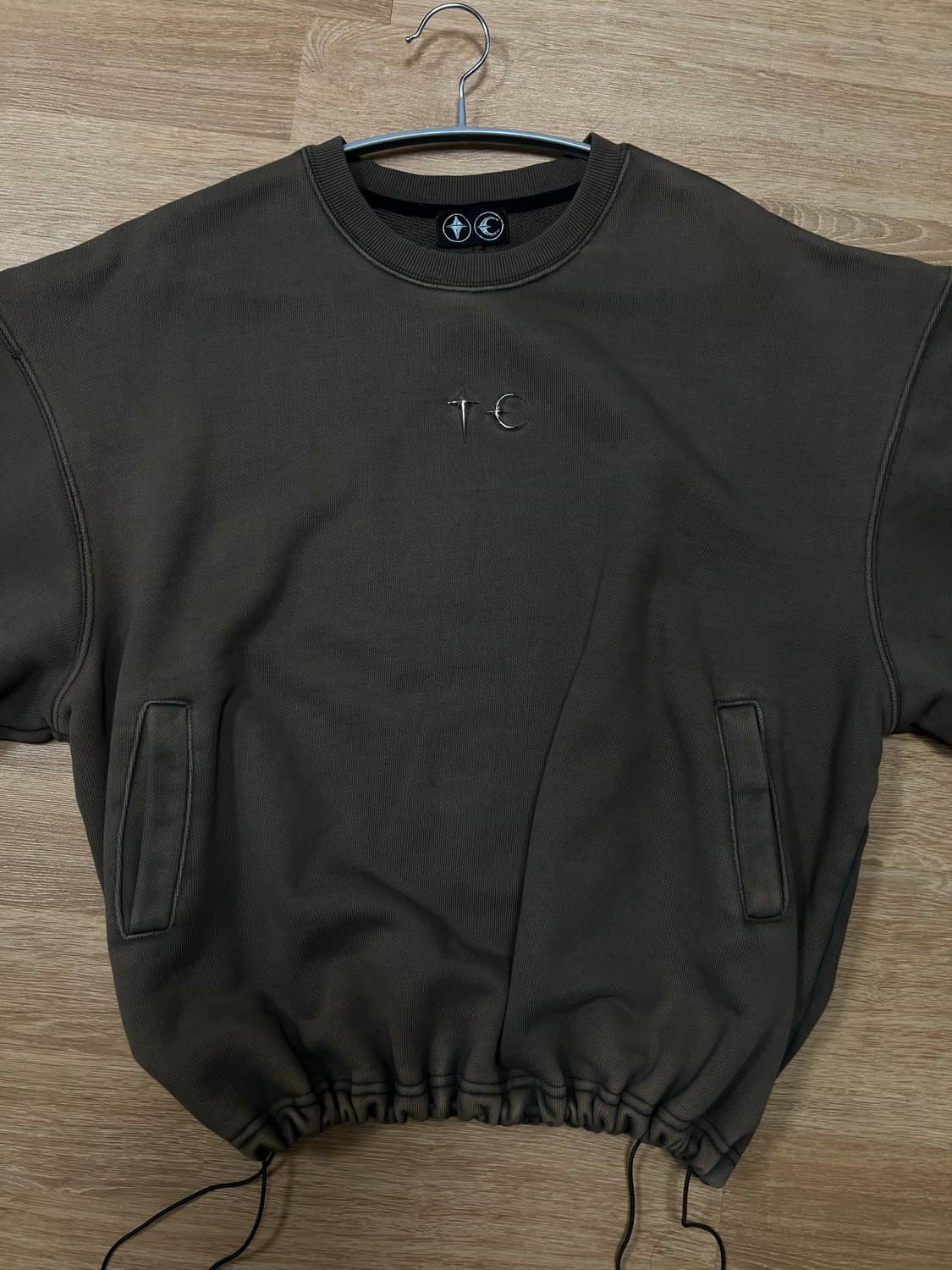 떠그클럽 War Survivor 맨투맨 (브라운) 상품이미지3