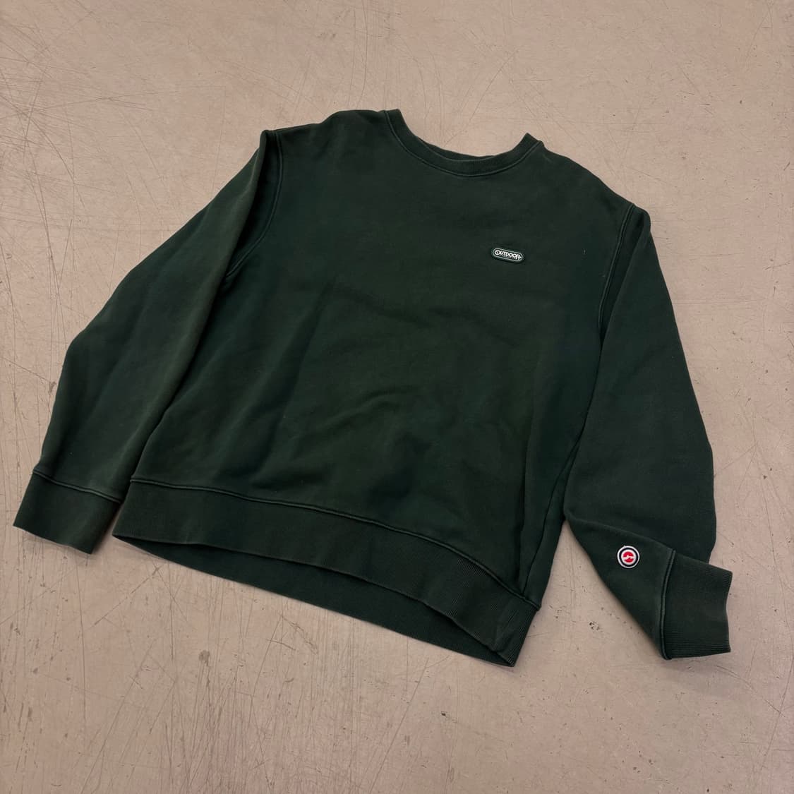 아웃도어프로덕트 그린 빅로고 맨투맨 상품이미지2