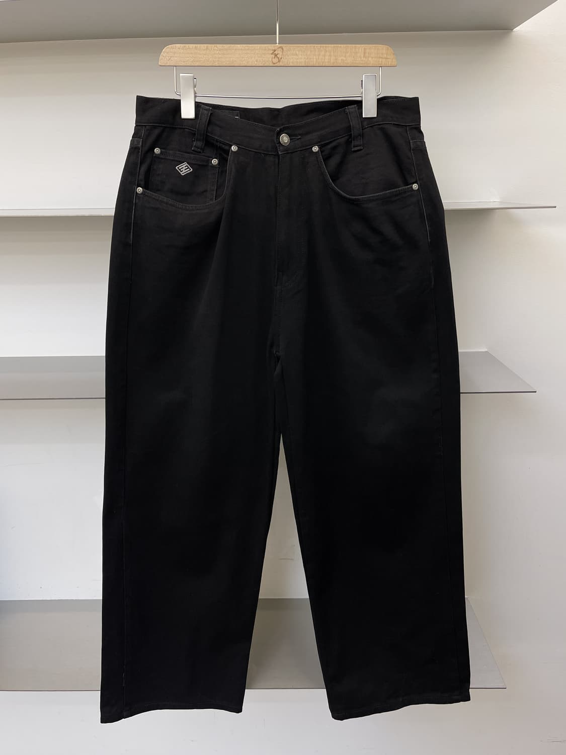 Enyce 올드스쿨 블랙 진 상품이미지1