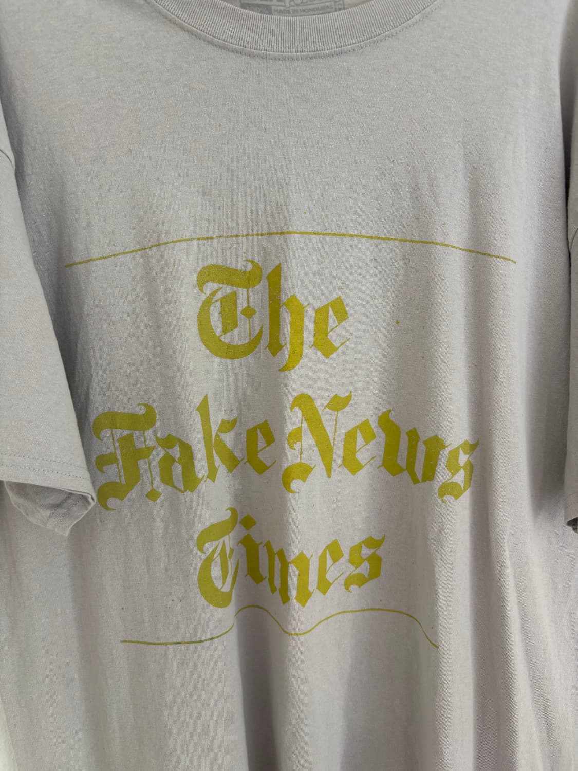 90’s The Fake News Times T-Shirts 상품이미지2