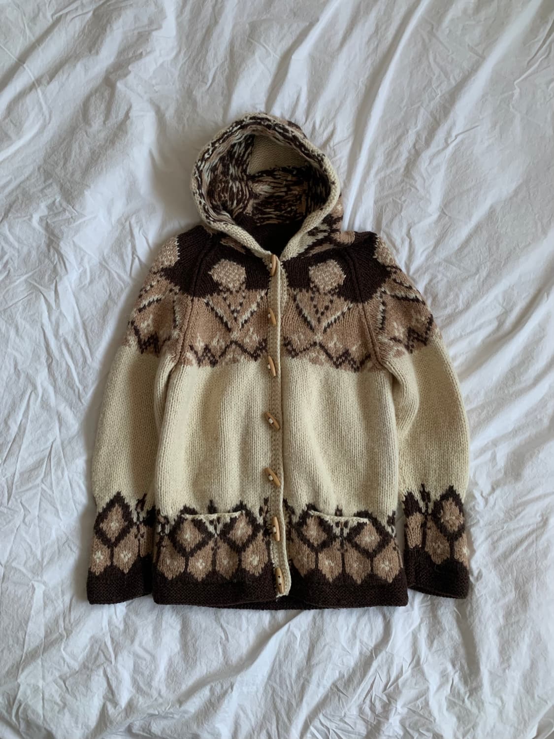 크림 떡볶이 가디건 상품이미지1