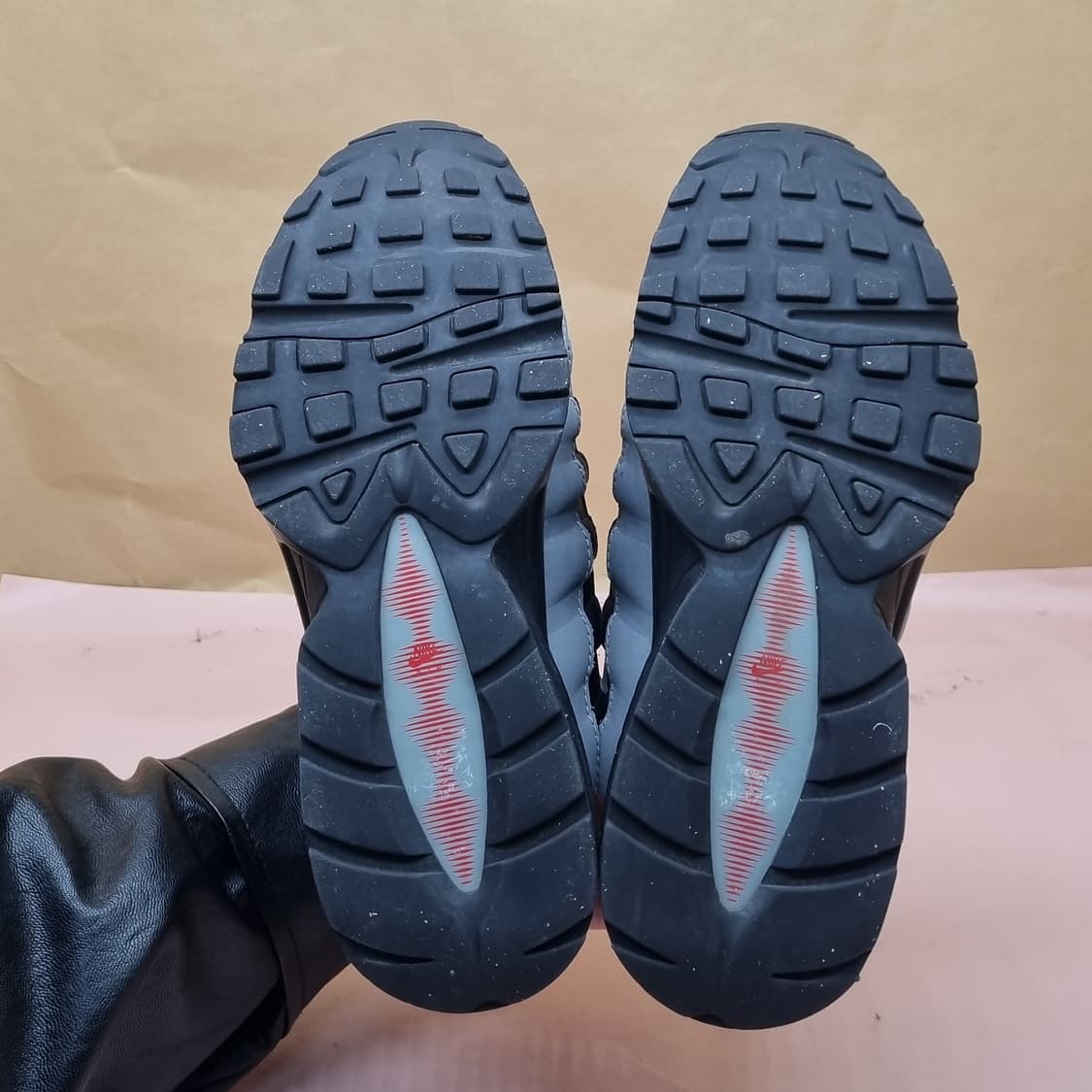 나이키 에어맥스95 여성운동화235 상품이미지3