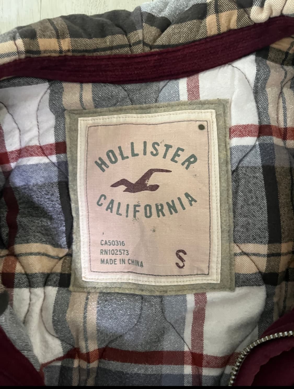 홀리스터 버건디 후드집업 상품이미지3