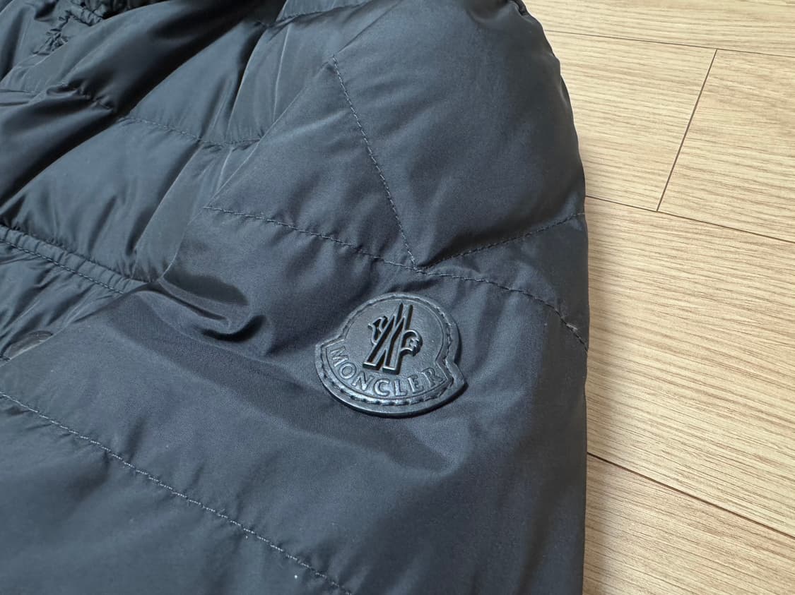 몽클레어 패딩 상품이미지3