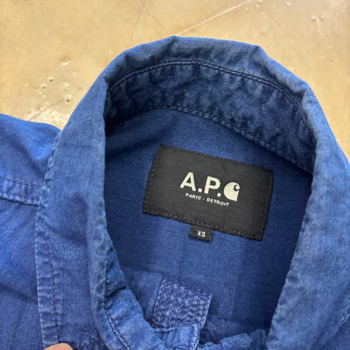 🫶🏻 아페세 x 칼하트 Two Pocket Navy 셔츠 🫶🏻 상품이미지4