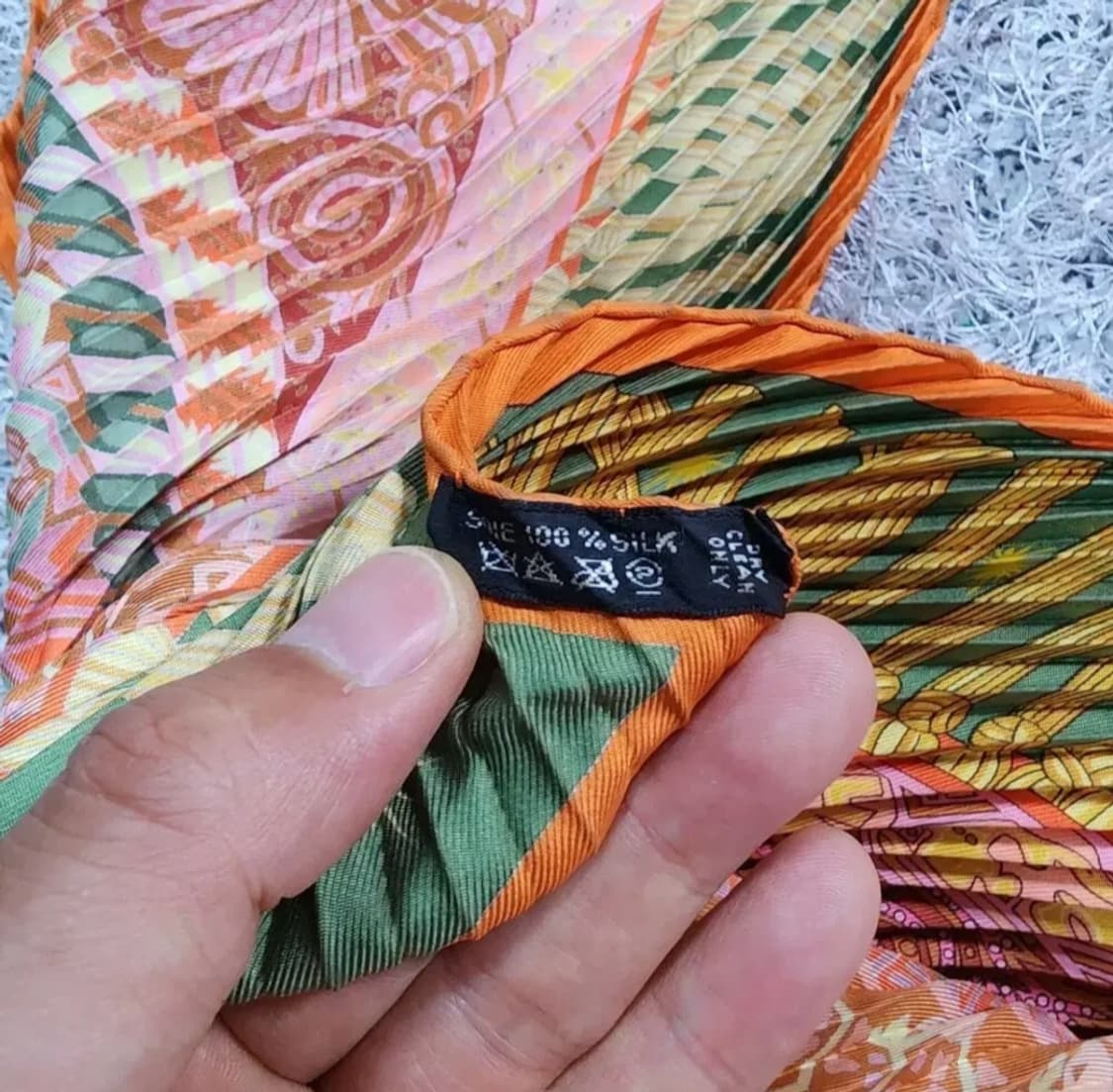 에르메스 플리츠 실크스카프 상품이미지5