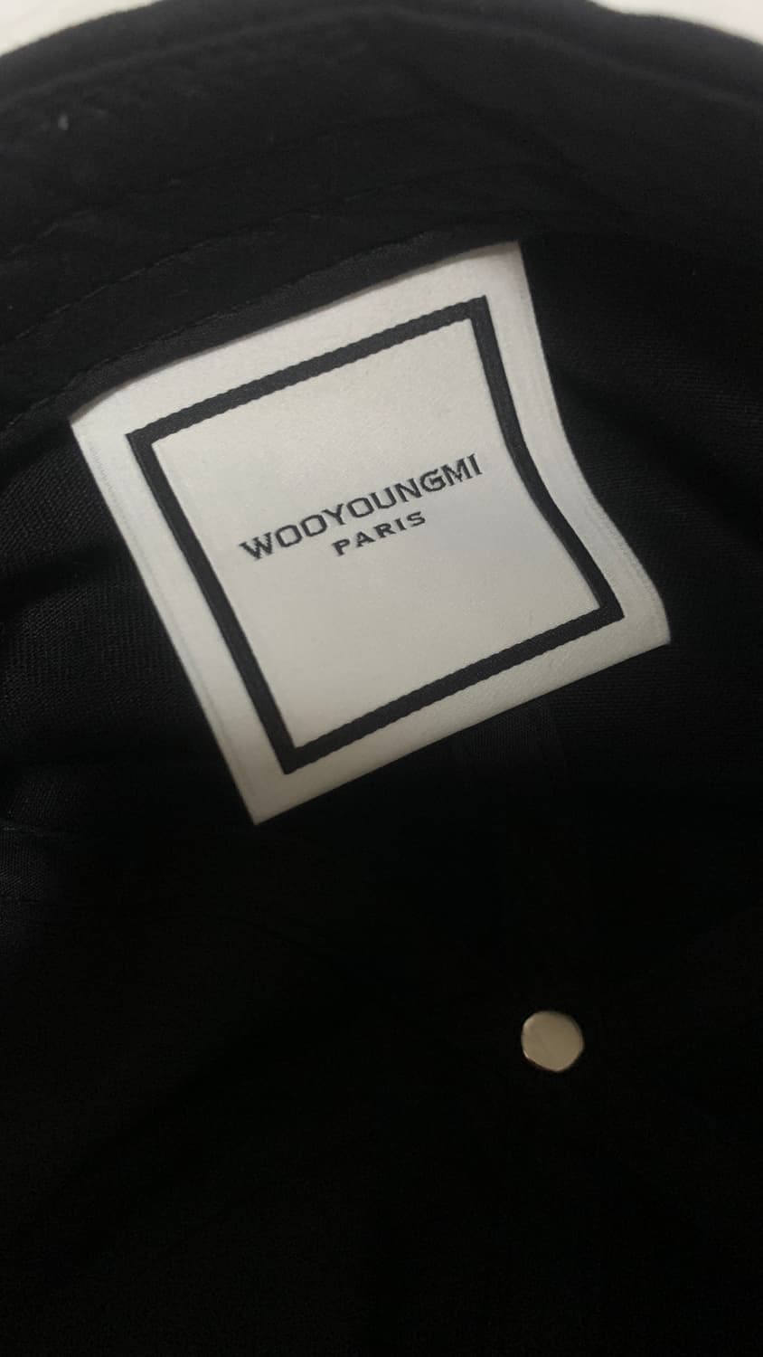 우영미 자수 볼캡 블랙 상품이미지4