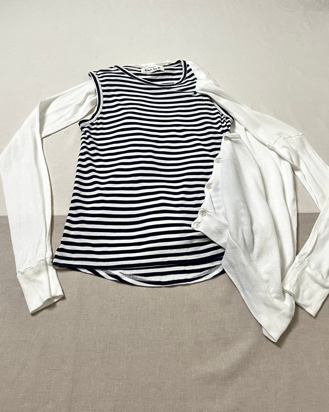 엔폴드 도킹 슬리브리스 탱크탑 enfold layered tank top 상품이미지3