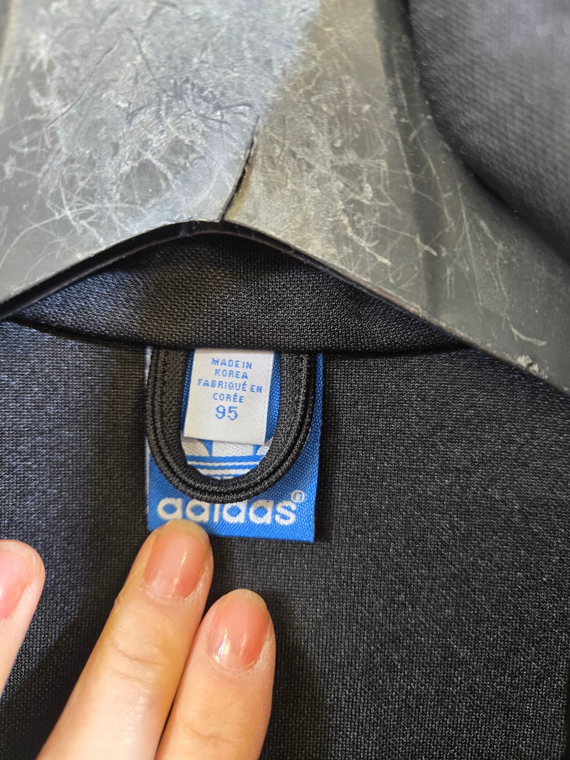 아디다스 블랙 삼선 트레이닝복 세트 상품이미지3