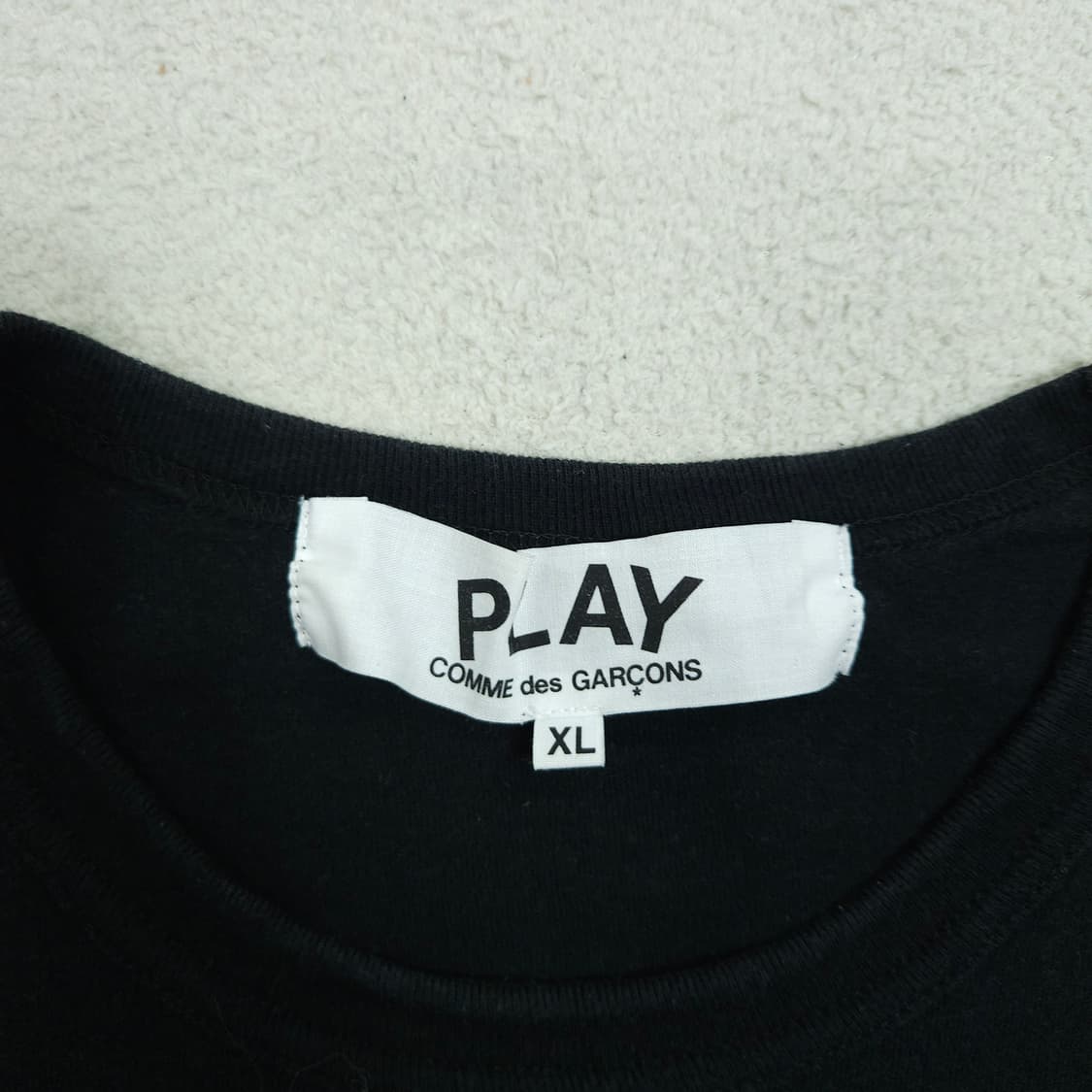 꼼데가르송 하트 와펜 반팔티 XL 블랙 상품이미지4