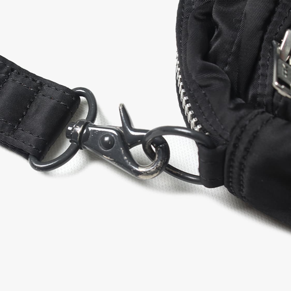  PORTER "Black Shoulder Bag" 상품이미지4