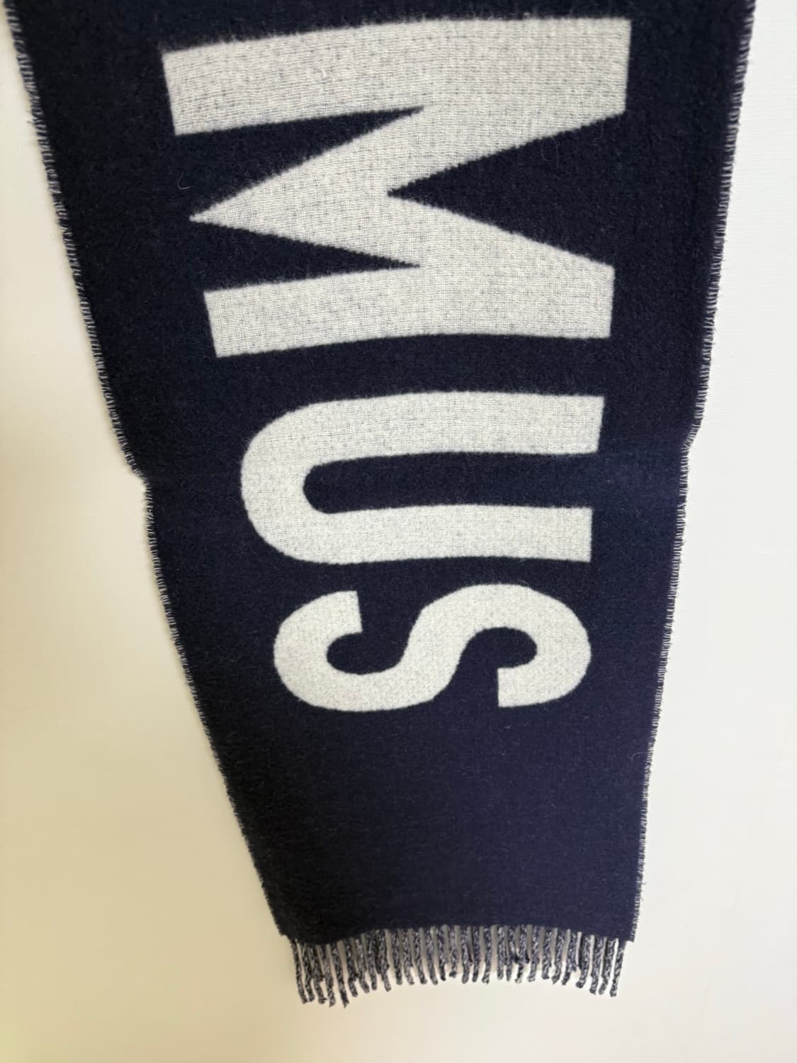 자크뮈스 레샤프 프린지 로고 스카프 상품이미지3