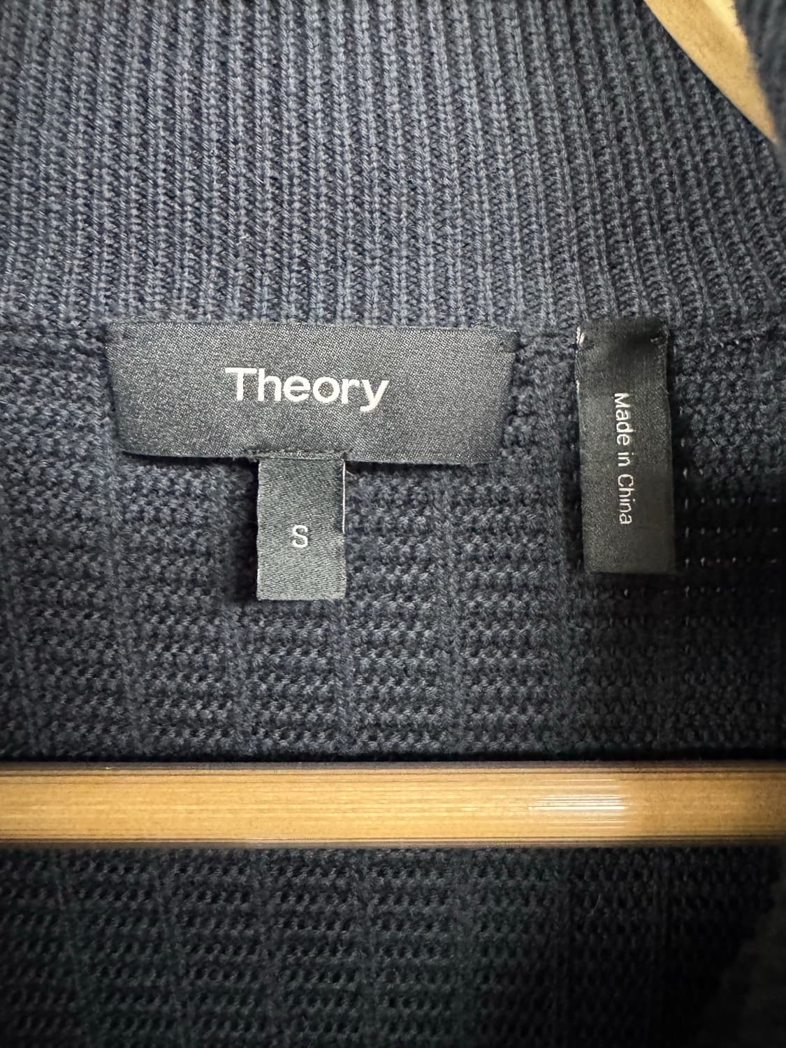 띠어리 니트 집업 상품이미지2