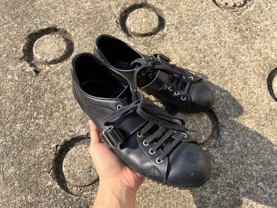 꼼데가르송 옴므 플러스 스트랩 레더 슈즈  상품이미지1