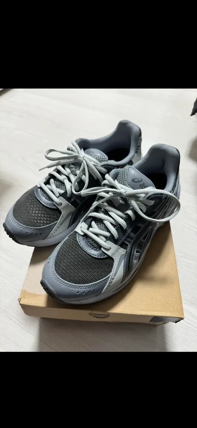 아식스 젤 키리오스255사이즈 상품이미지1