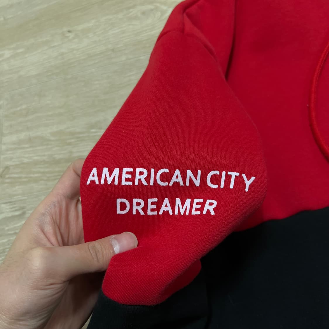 슈프림 투톤 배색 로고 프린팅 기모 후드티 [레드/블랙] 2XL/110 상품이미지5