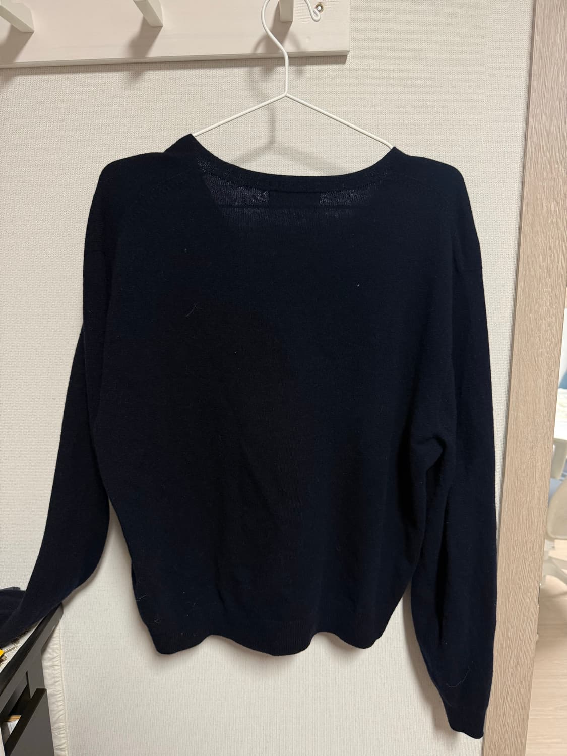 킨다베이지 베이비알파카 네이비 니트 상품이미지5